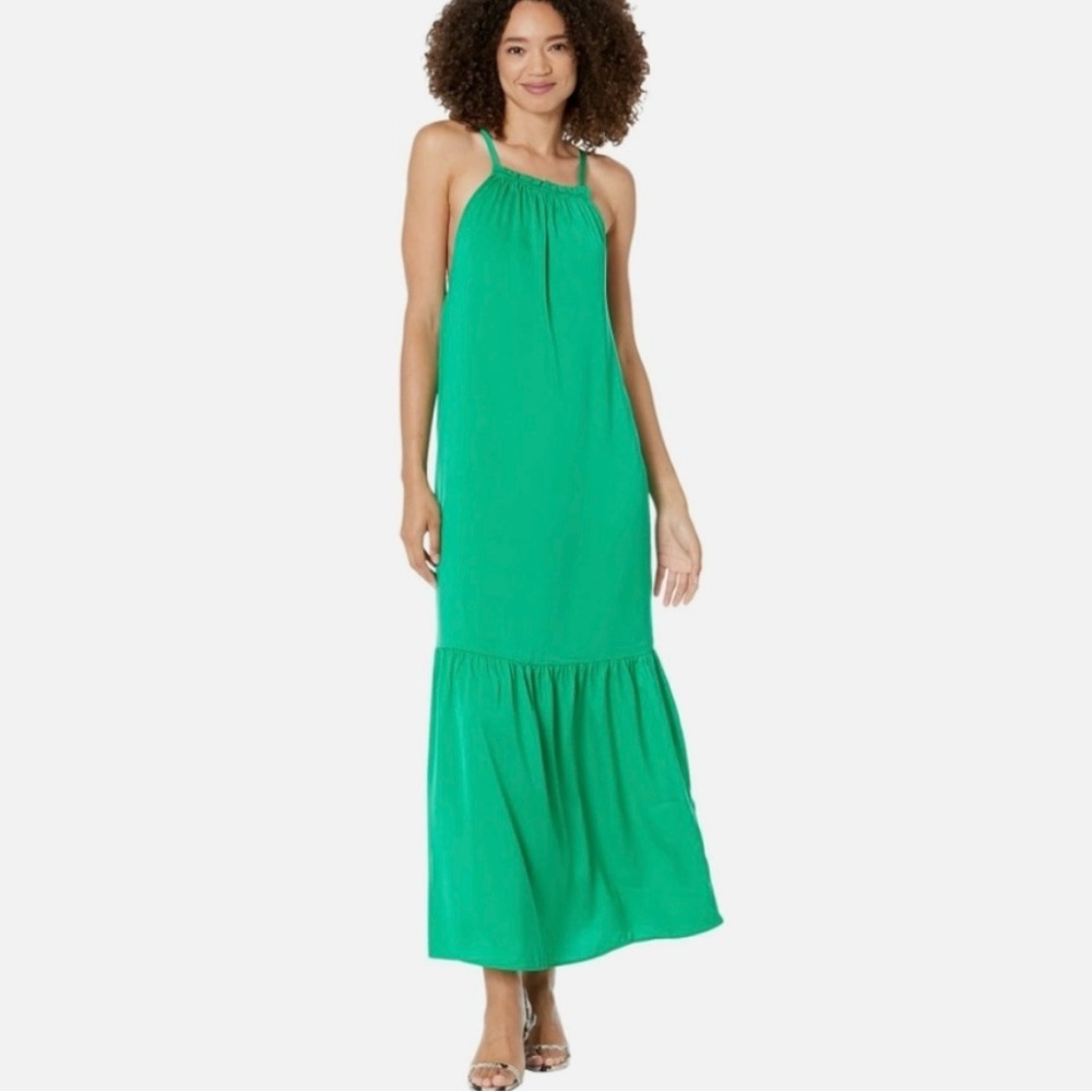 H by Halston amazing summer green dress